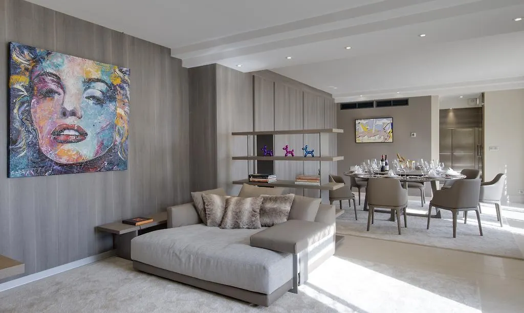 Luxurious Villa Overlooking Monaco Roquebrune-Cap-Martin 0*,