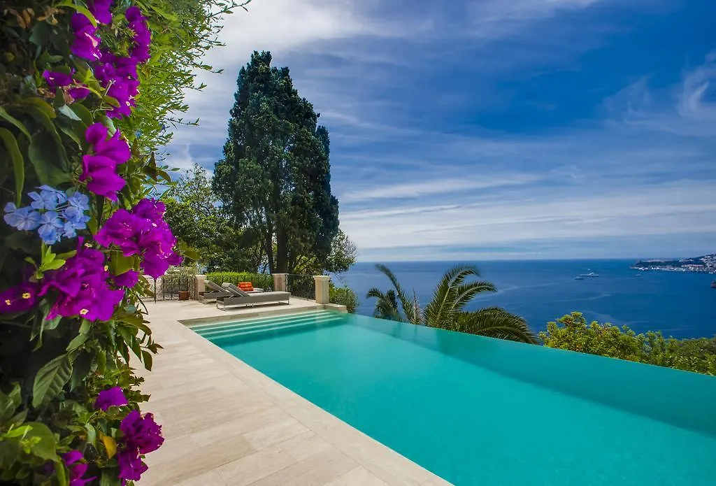 Luxurious Villa Overlooking Monaco Roquebrune-Cap-Martin